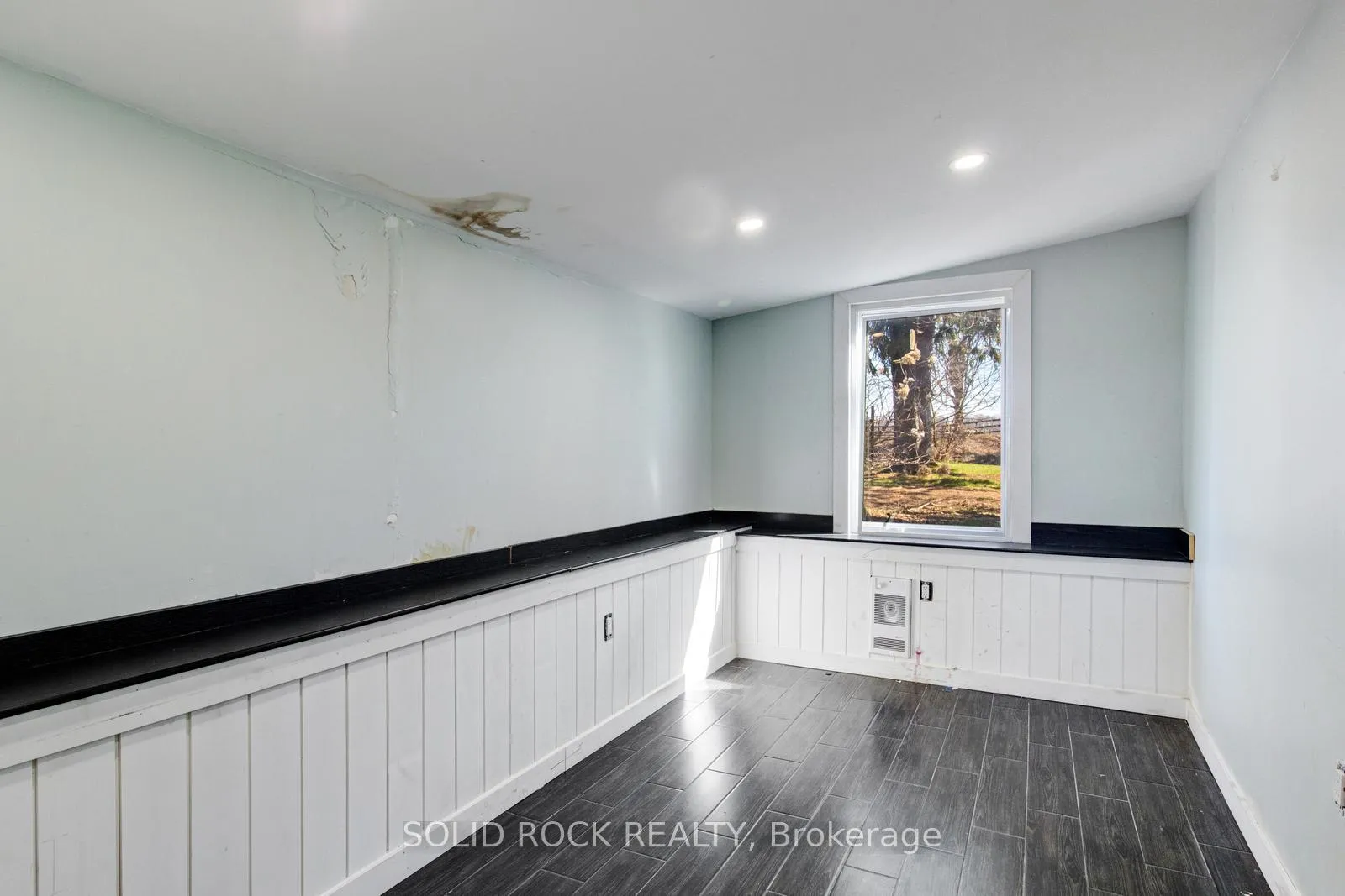 Photo 34 of 2163 Powerline Road W, Hamilton, Rural Ancaster — HOMEH