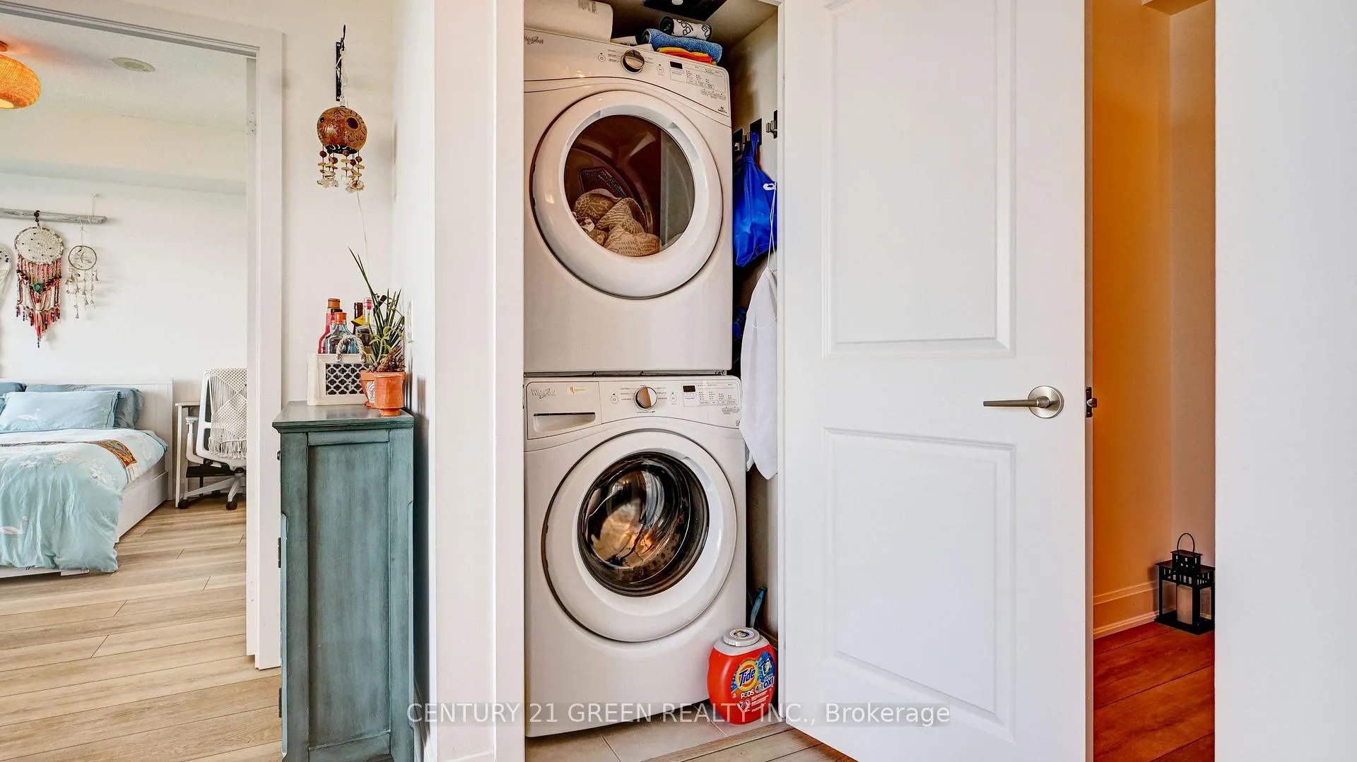 Photo 32 of Unit 2811, 33 Shore Breeze Drive, Etobicoke, Mimico — HOMEH