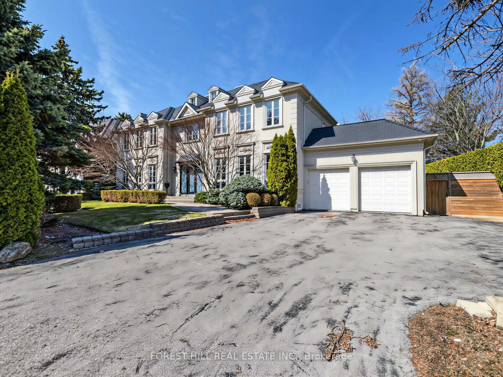 Front of 8 Colvestone Road