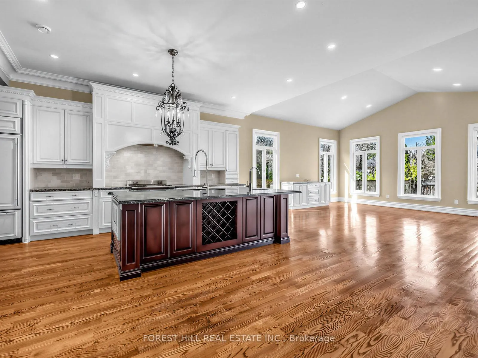 Photo 15 of 8 Colvestone Road, North York, St. Andrew-Windfields — HOMEH