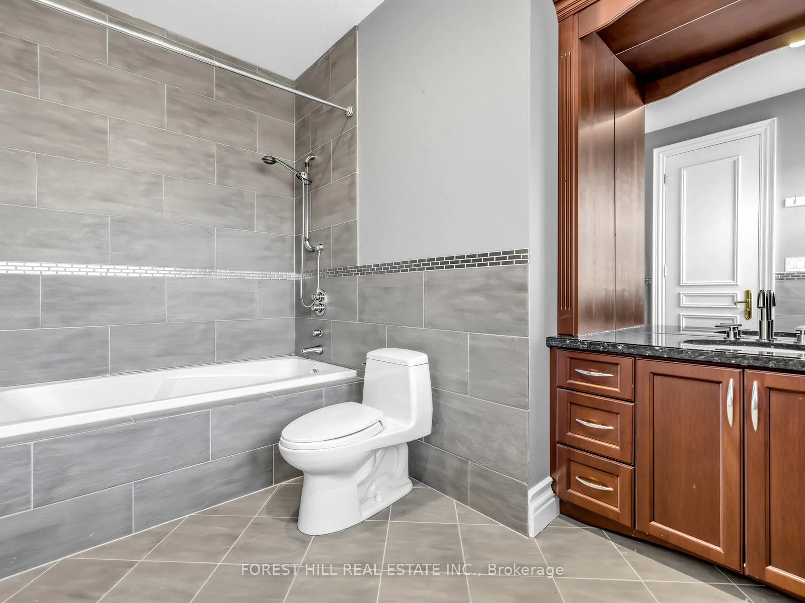 Photo 30 of 8 Colvestone Road, North York, St. Andrew-Windfields — HOMEH