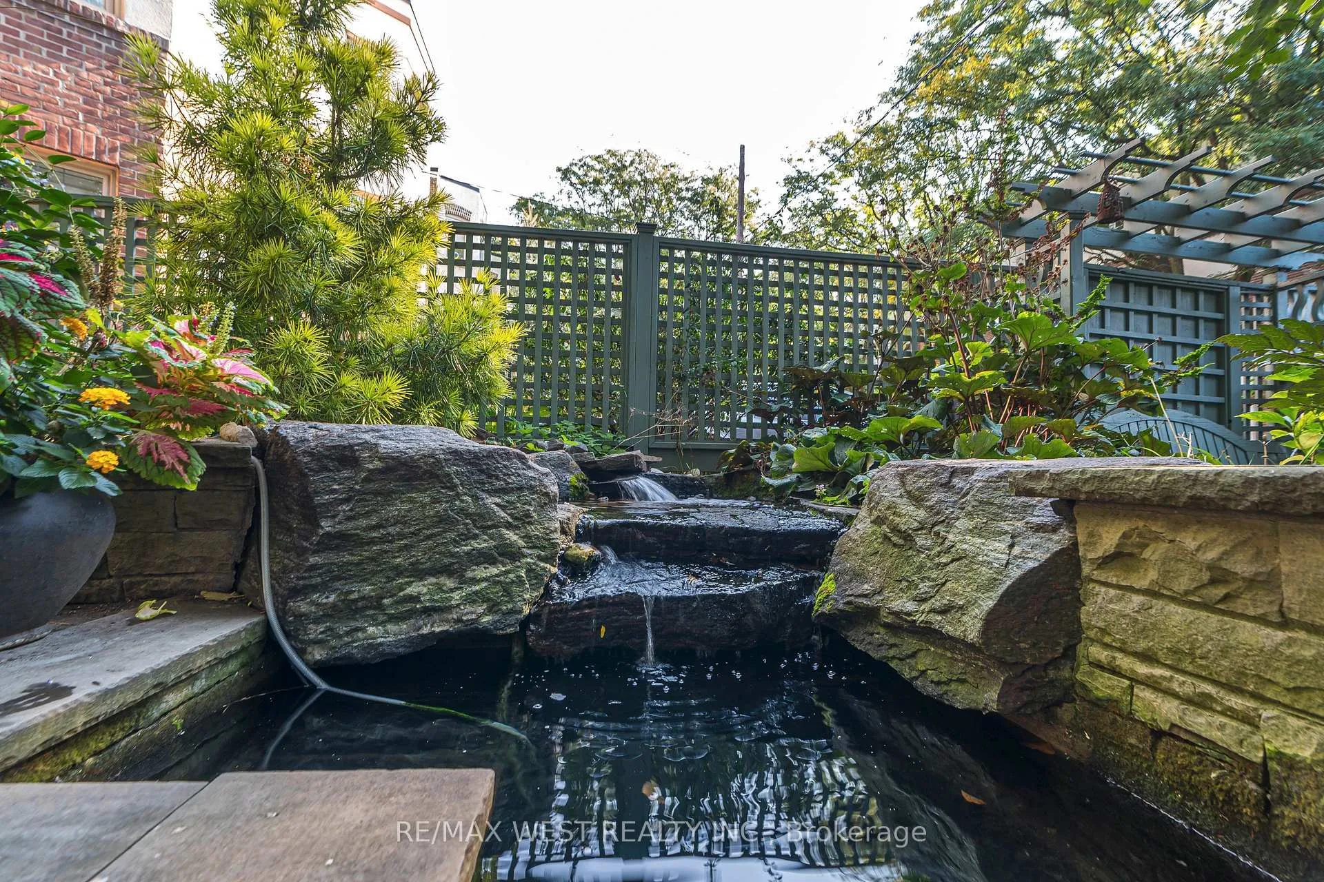 Photo 78 of 9B Humewood Drive, Toronto, Humewood-Cedarvale — HOMEH