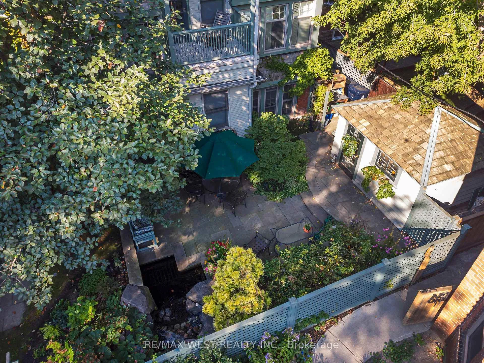 Photo 29 of 9B Humewood Drive, Toronto, Humewood-Cedarvale — HOMEH