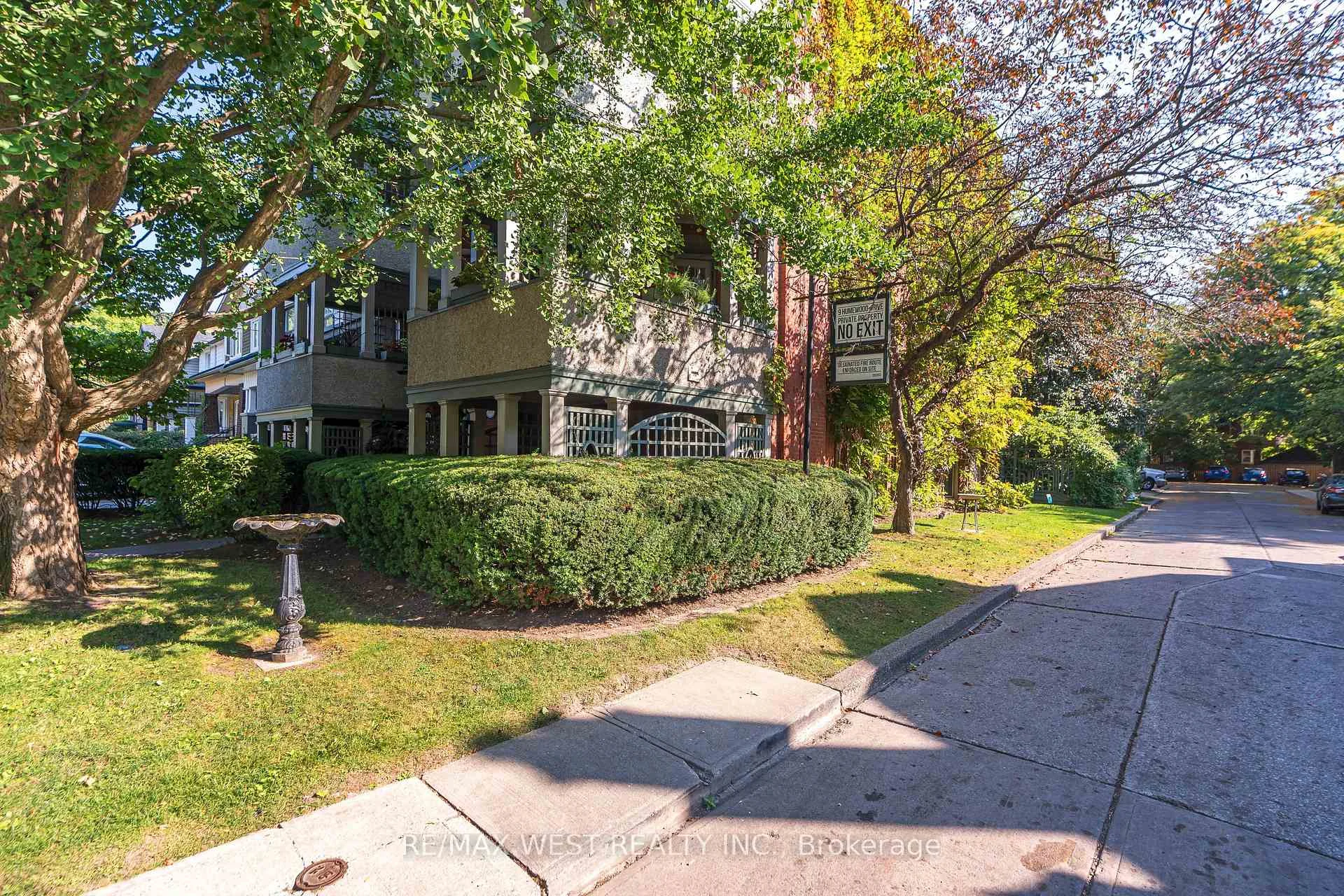 Photo 85 of 9B Humewood Drive, Toronto, Humewood-Cedarvale — HOMEH