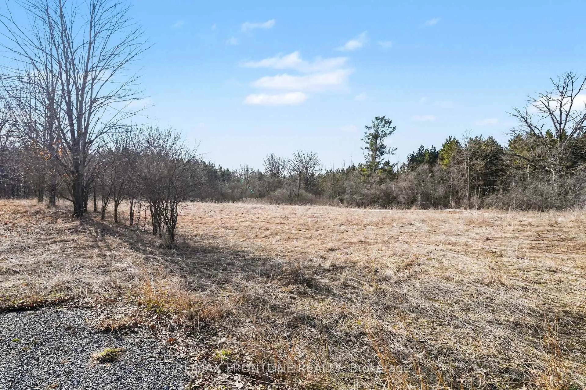 Photo 2 of 543 Mackay Line, Tay Valley, Bathurst/Burgess & Sherbrooke (Bathurst) Twp — HOMEH