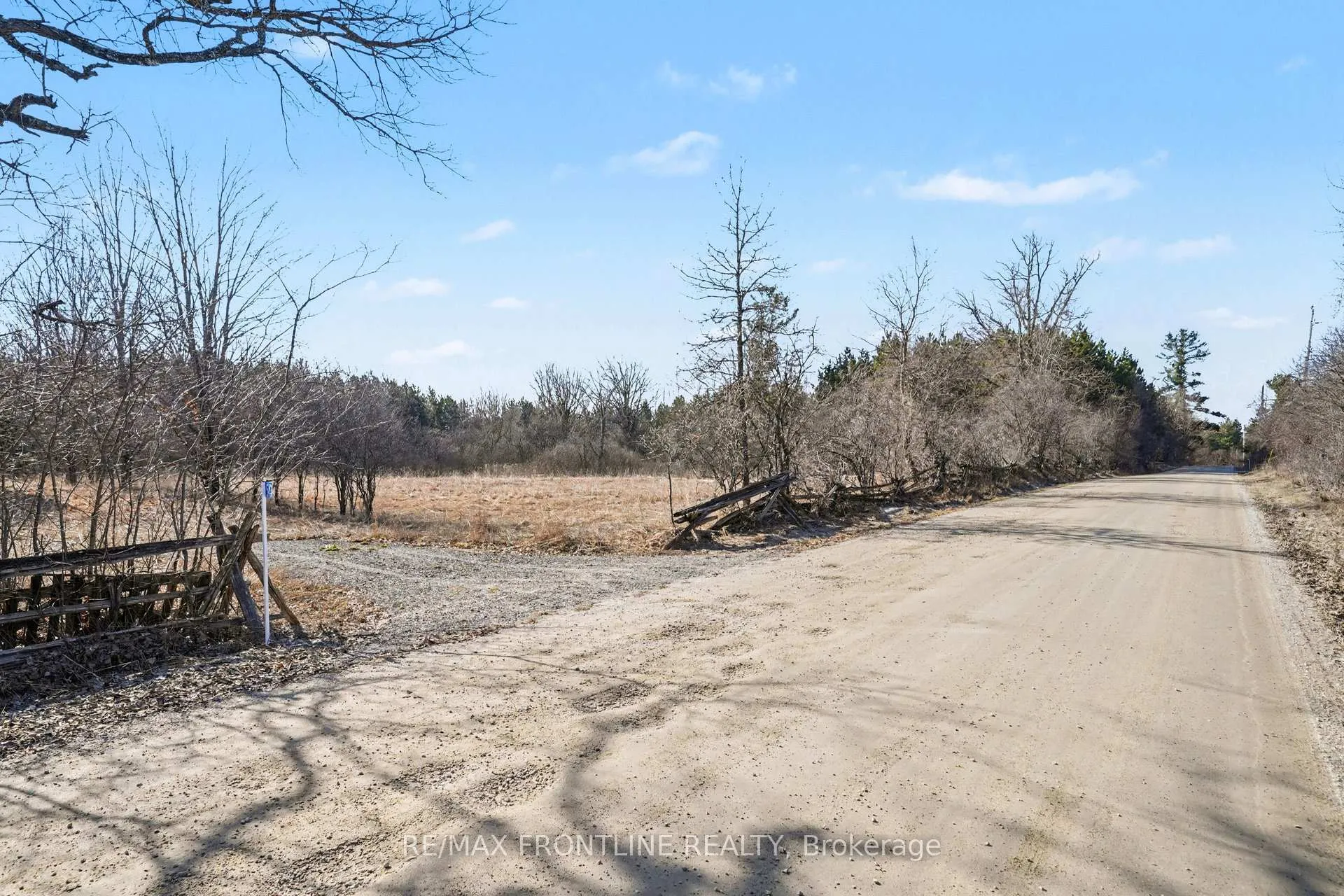 Photo 3 of 543 Mackay Line, Tay Valley, Bathurst/Burgess & Sherbrooke (Bathurst) Twp — HOMEH