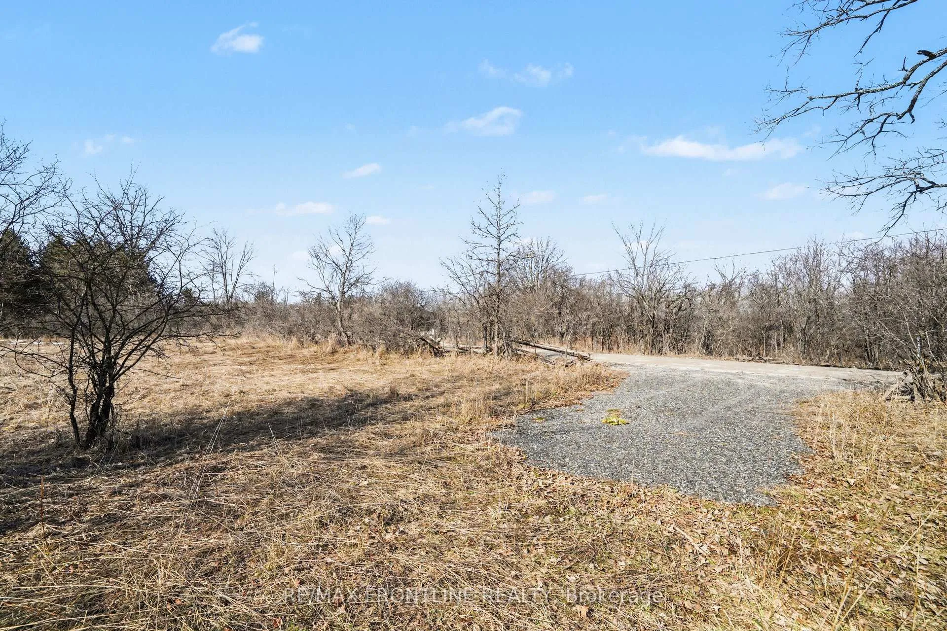 Photo 4 of 543 Mackay Line, Tay Valley, Bathurst/Burgess & Sherbrooke (Bathurst) Twp — HOMEH