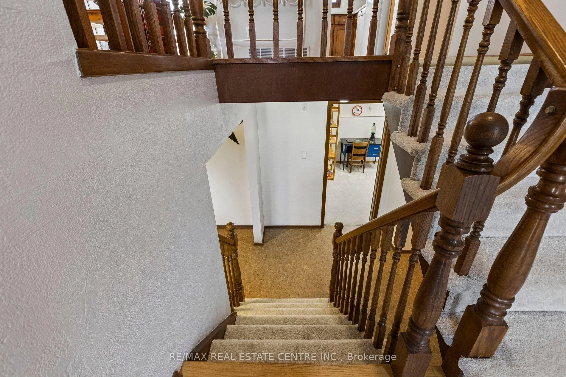 Photo 29 of 12 Shadybrook Crescent, Guelph, Kortright West — HOMEH