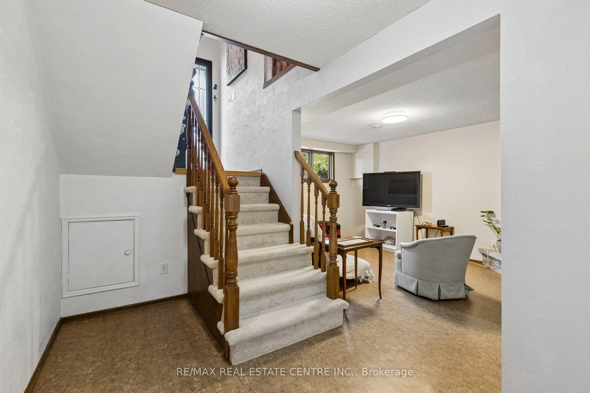 Photo 30 of 12 Shadybrook Crescent, Guelph, Kortright West — HOMEH