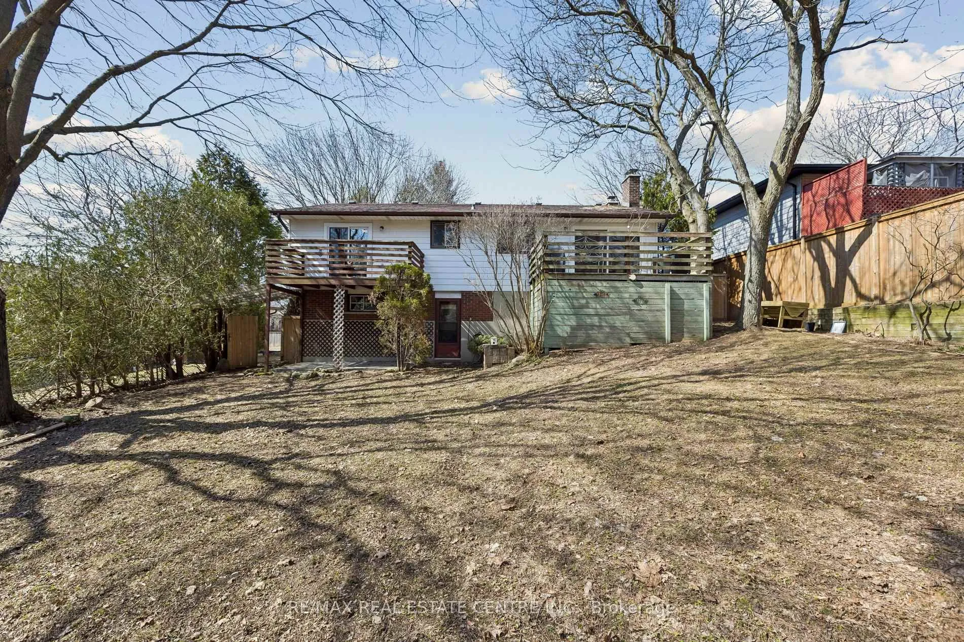 Photo 40 of 12 Shadybrook Crescent, Guelph, Kortright West — HOMEH