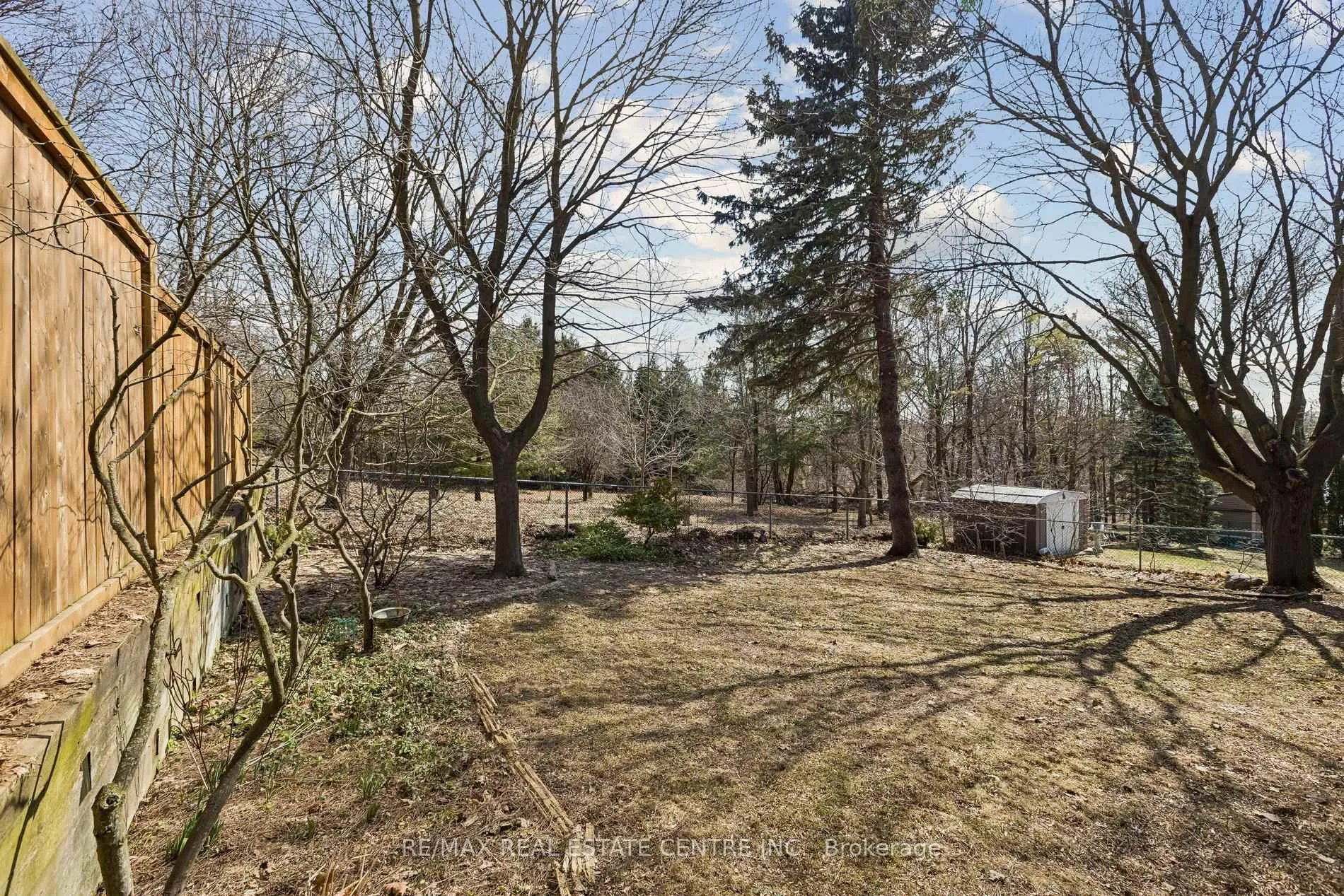 Photo 43 of 12 Shadybrook Crescent, Guelph, Kortright West — HOMEH