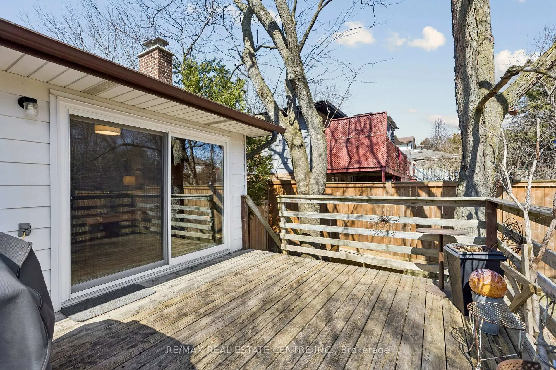 Photo 45 of 12 Shadybrook Crescent, Guelph, Kortright West — HOMEH