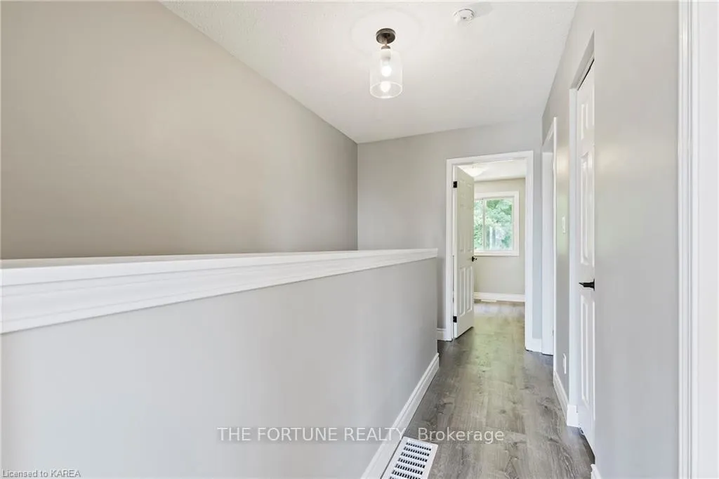 Photo 10 of 293 Grandtrunk Avenue E, Kingston, East Gardiners Rd — HOMEH