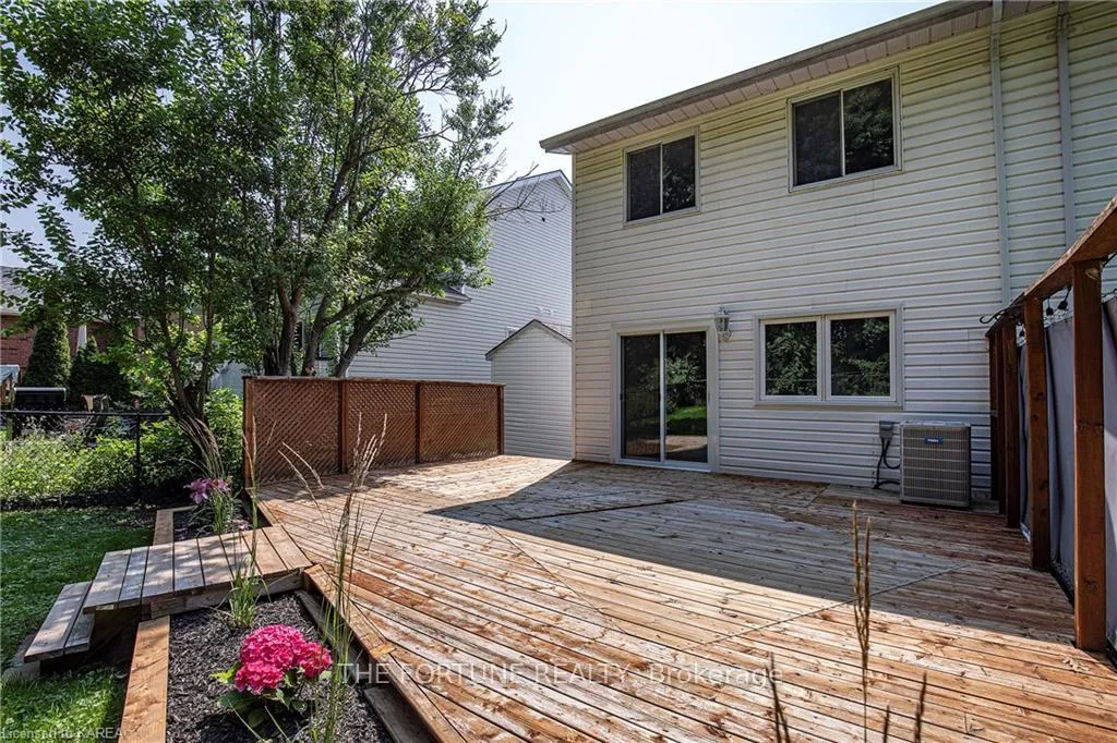Photo 17 of 293 Grandtrunk Avenue E, Kingston, East Gardiners Rd — HOMEH