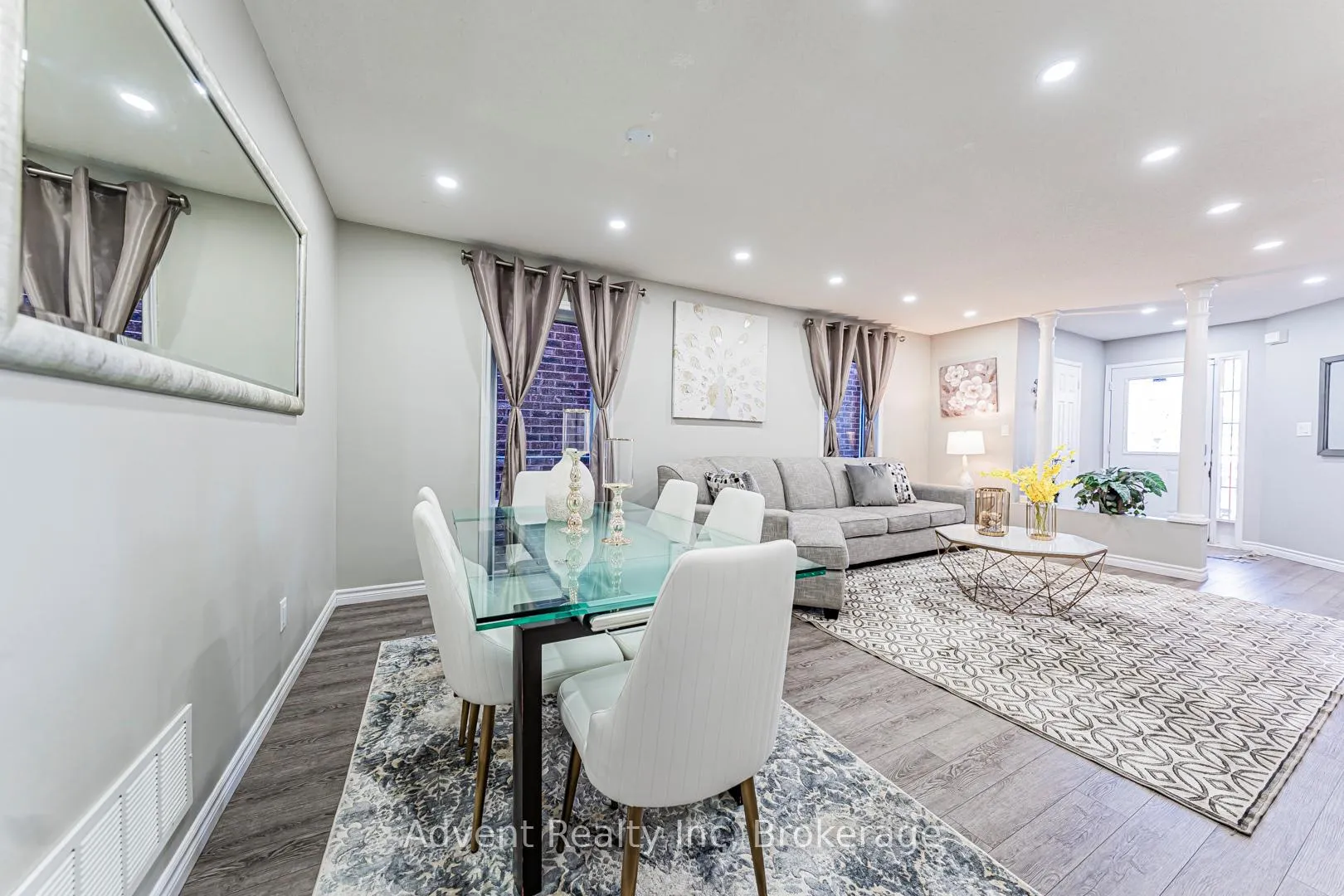 Photo 6 of 16 Hibbard Drive, Ajax, Central — HOMEH