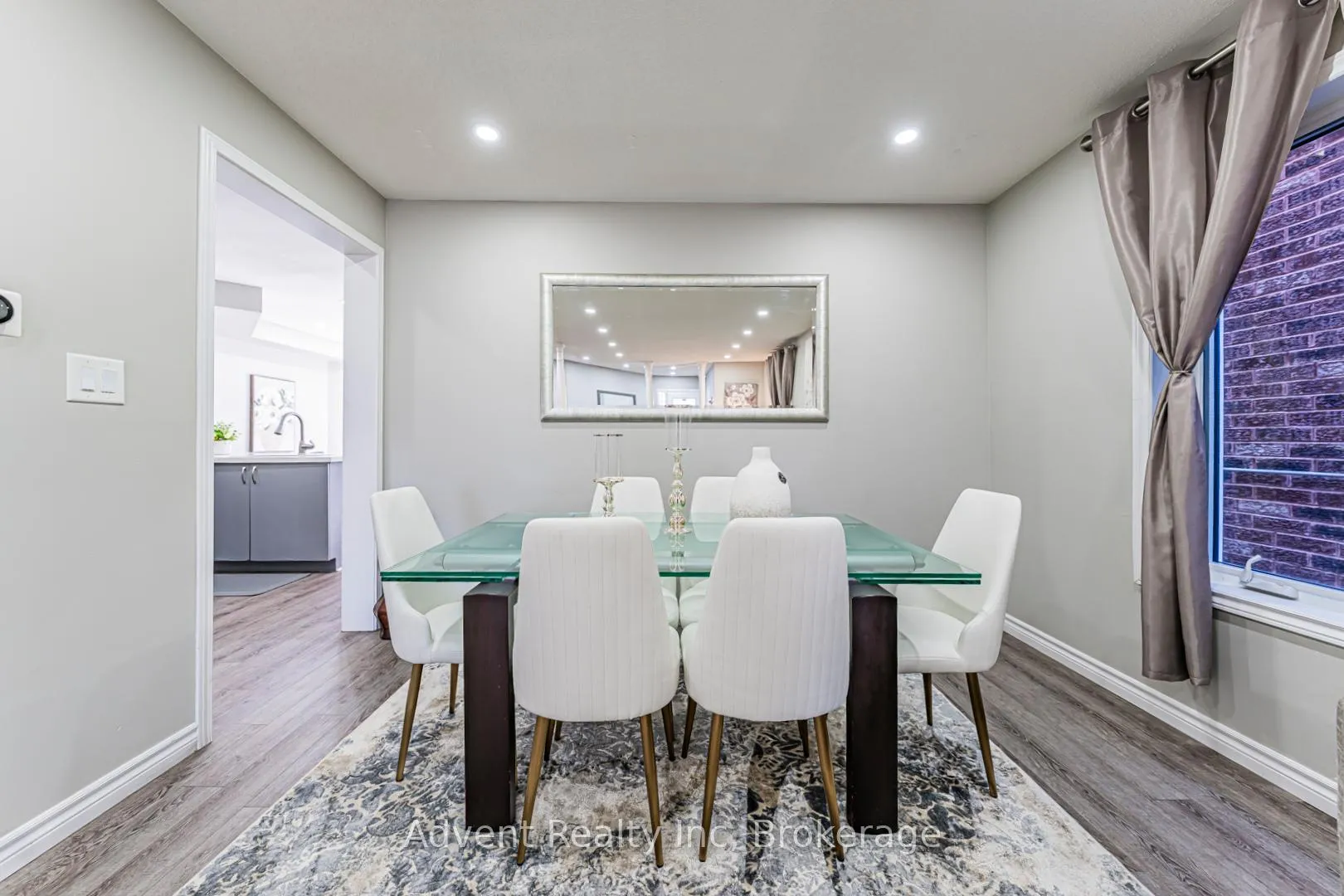 Photo 7 of 16 Hibbard Drive, Ajax, Central — HOMEH