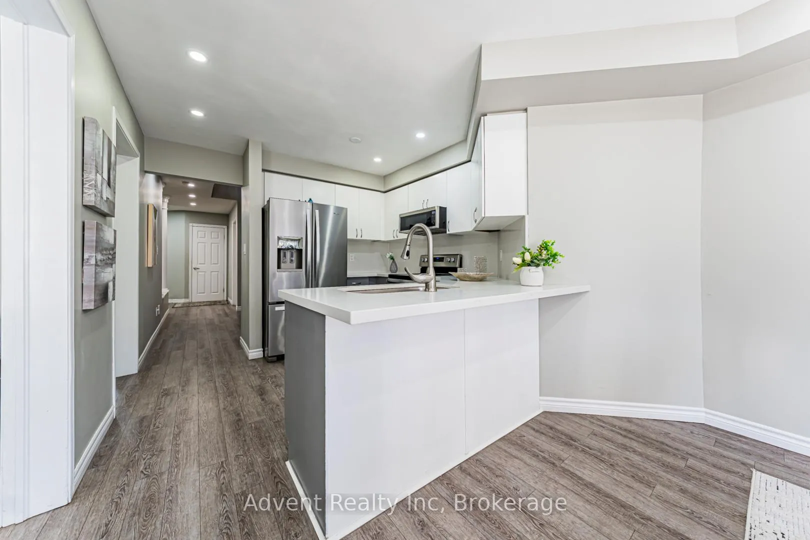 Photo 13 of 16 Hibbard Drive, Ajax, Central — HOMEH
