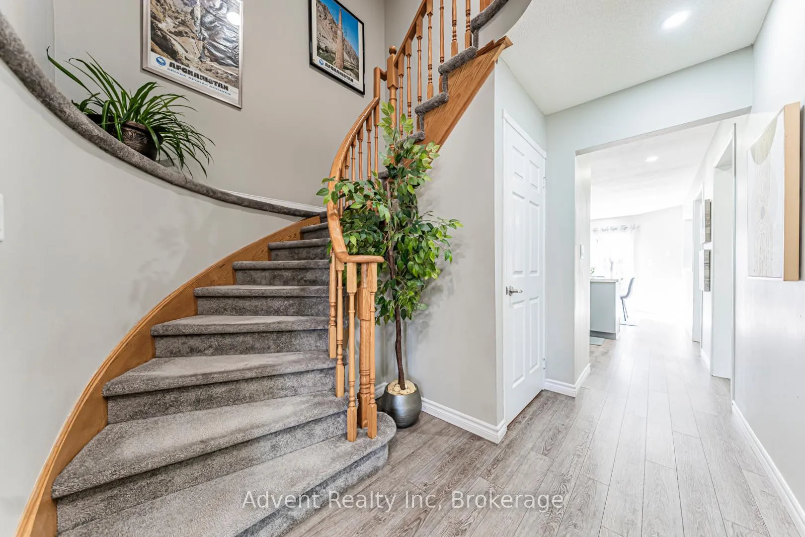 Photo 18 of 16 Hibbard Drive, Ajax, Central — HOMEH