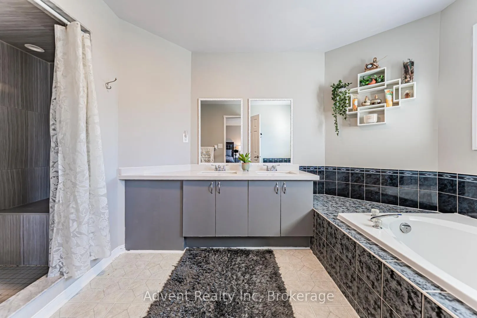 Photo 22 of 16 Hibbard Drive, Ajax, Central — HOMEH
