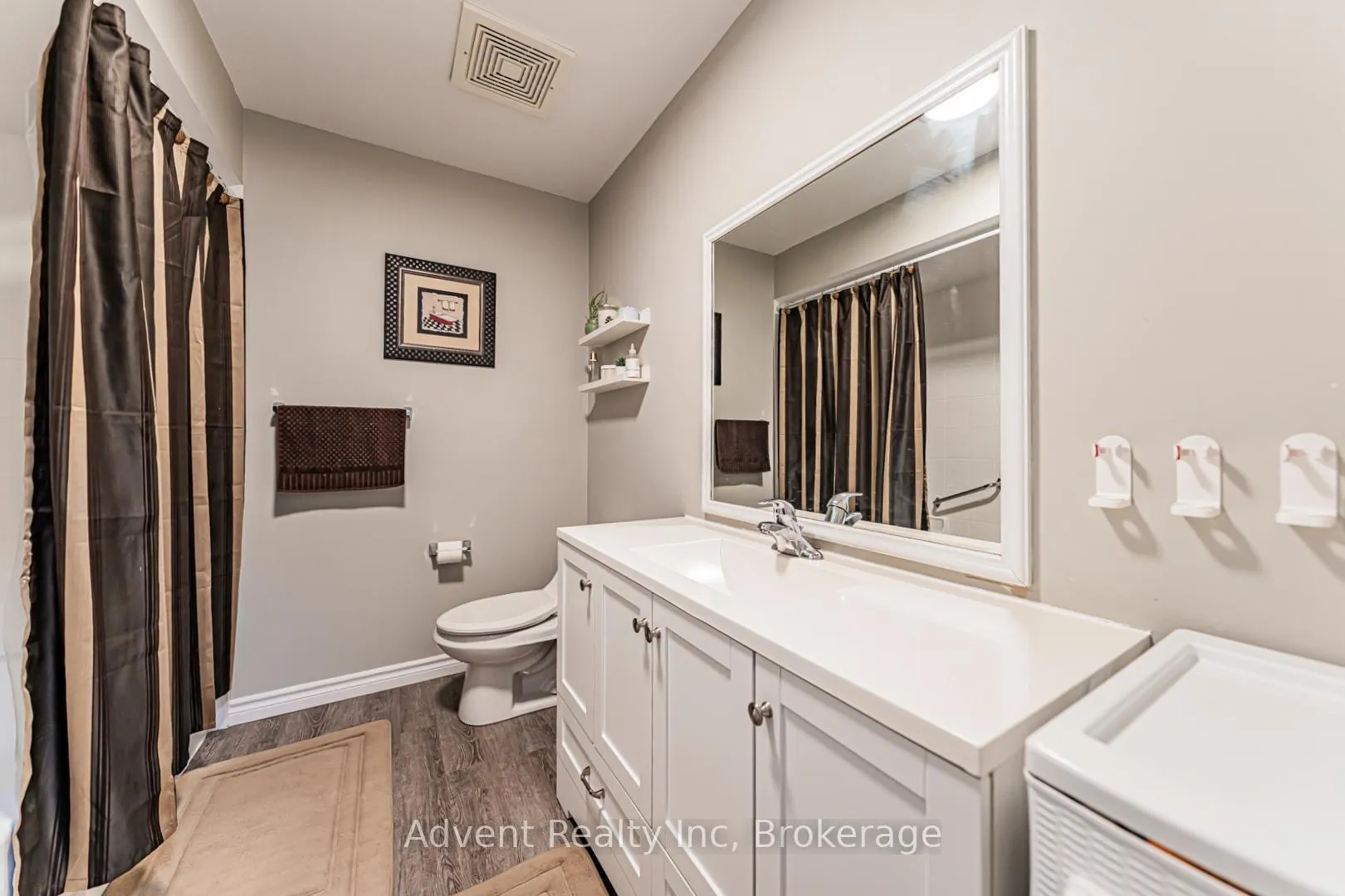 Photo 29 of 16 Hibbard Drive, Ajax, Central — HOMEH