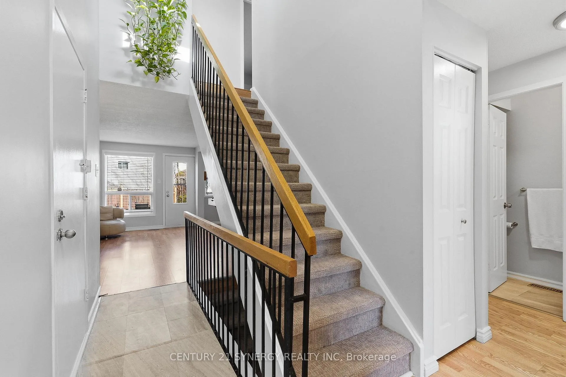 Photo 4 of 45 Tedwyn Drive, Ottawa, Barrhaven - Pheasant Run — HOMEH