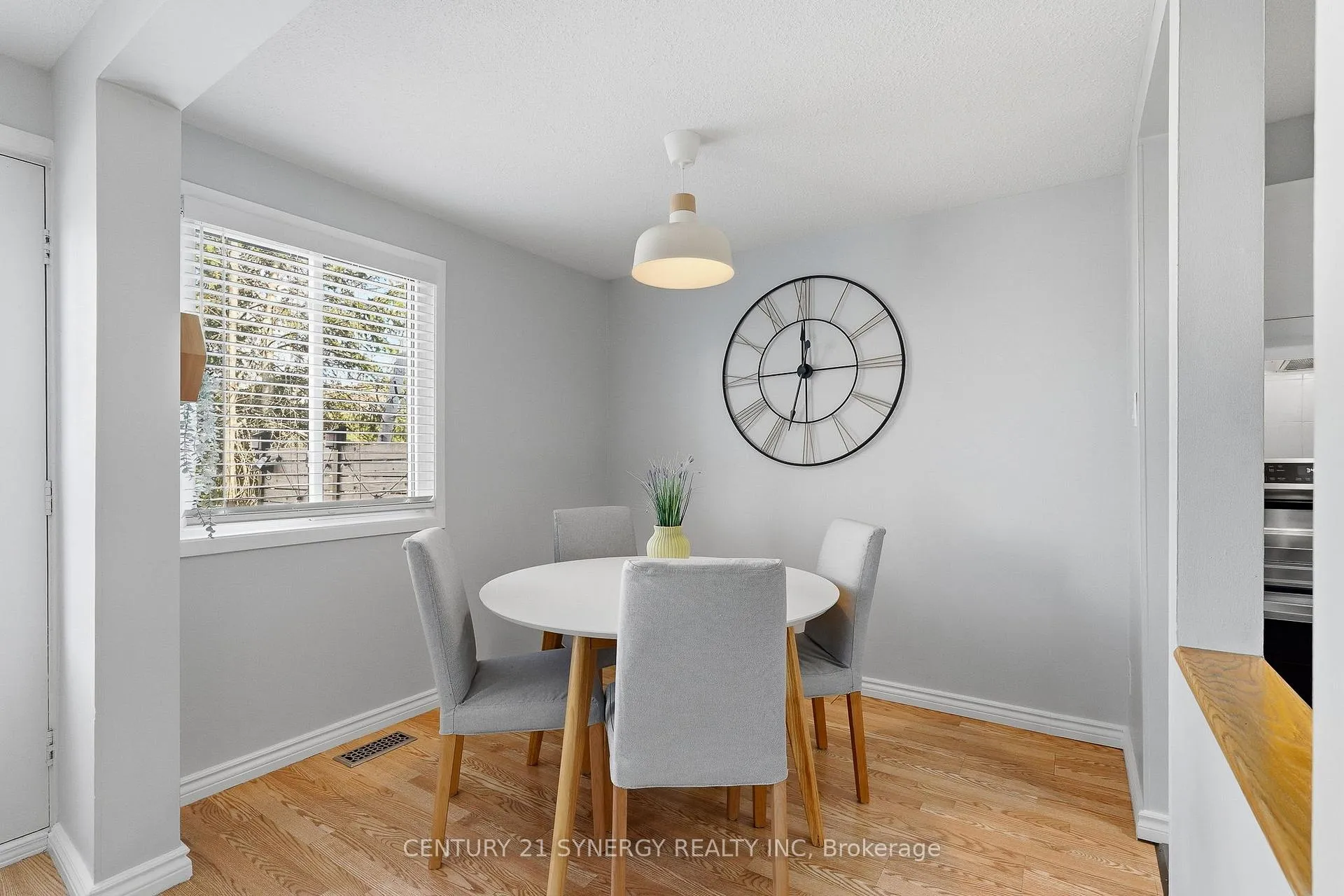 Photo 12 of 45 Tedwyn Drive, Ottawa, Barrhaven - Pheasant Run — HOMEH