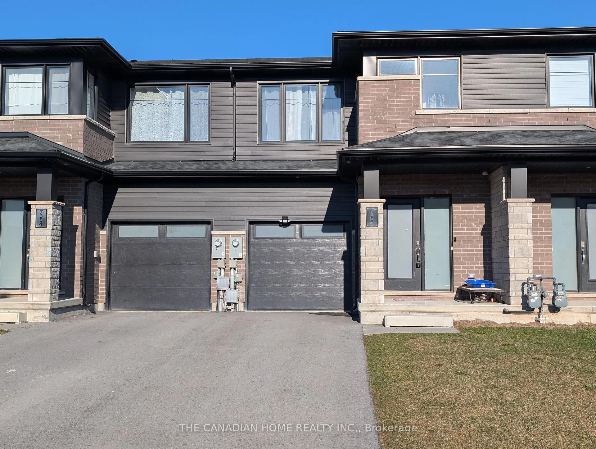 Photo 1 of 7356 Marvel Drive, Niagara Falls, Brown — HOMEH