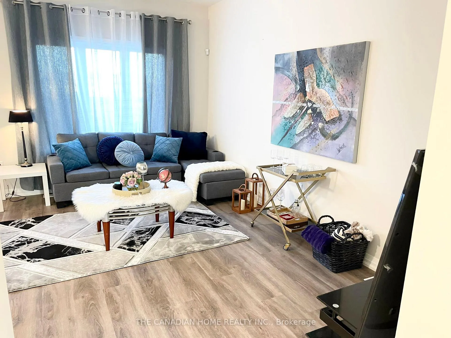Photo 15 of 7356 Marvel Drive, Niagara Falls, Brown — HOMEH