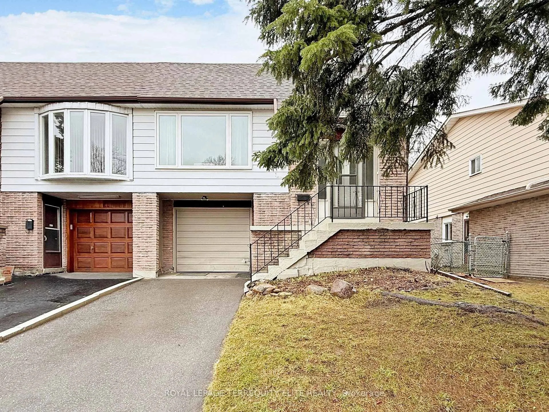 Photo 1 of 68 Ashridge Drive, Scarborough, Agincourt North — HOMEH
