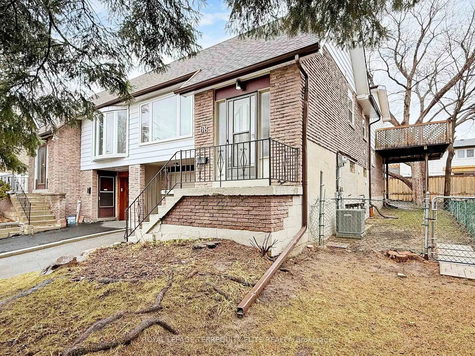 Photo 5 of 68 Ashridge Drive, Scarborough, Agincourt North — HOMEH
