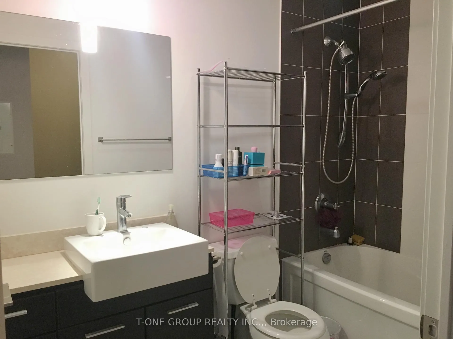 Photo 7 of Unit 2604, 770 Bay Street, Toronto, Bay Street Corridor — HOMEH