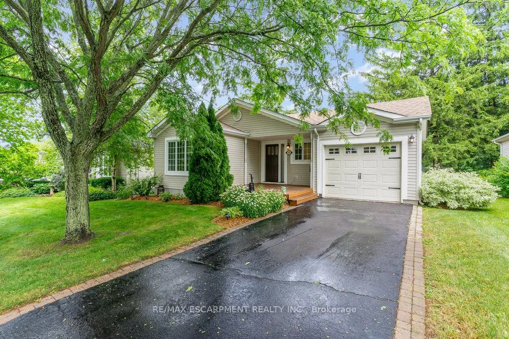 Front of 105 Glenariff Drive