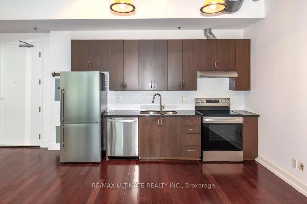 Photo 7 of Unit PH 604, 68 Broadview Avenue, Toronto, South Riverdale — HOMEH