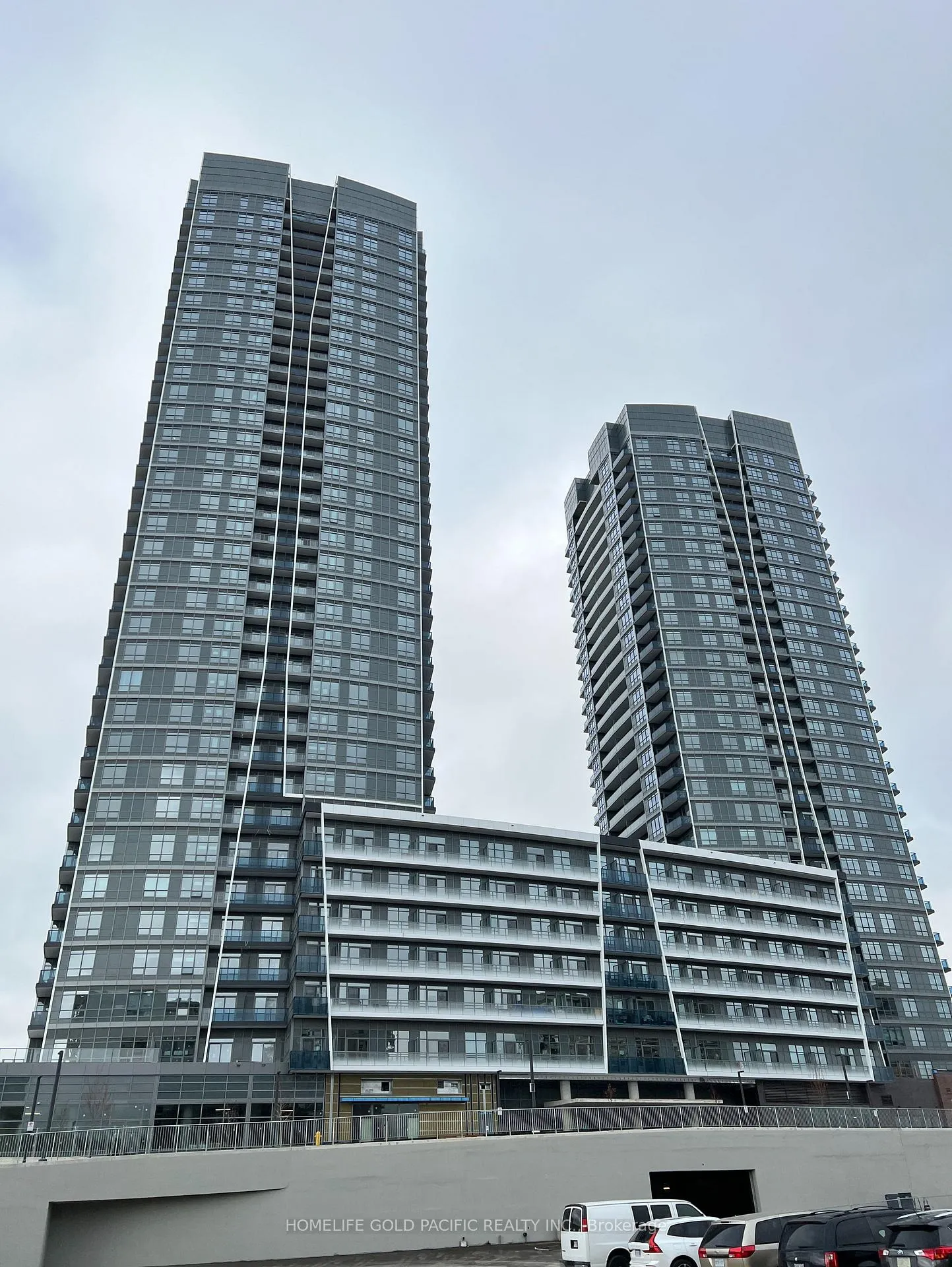 Photo 2 of Unit 1506, 30 Upper Mall Way, Vaughan, Brownridge — HOMEH