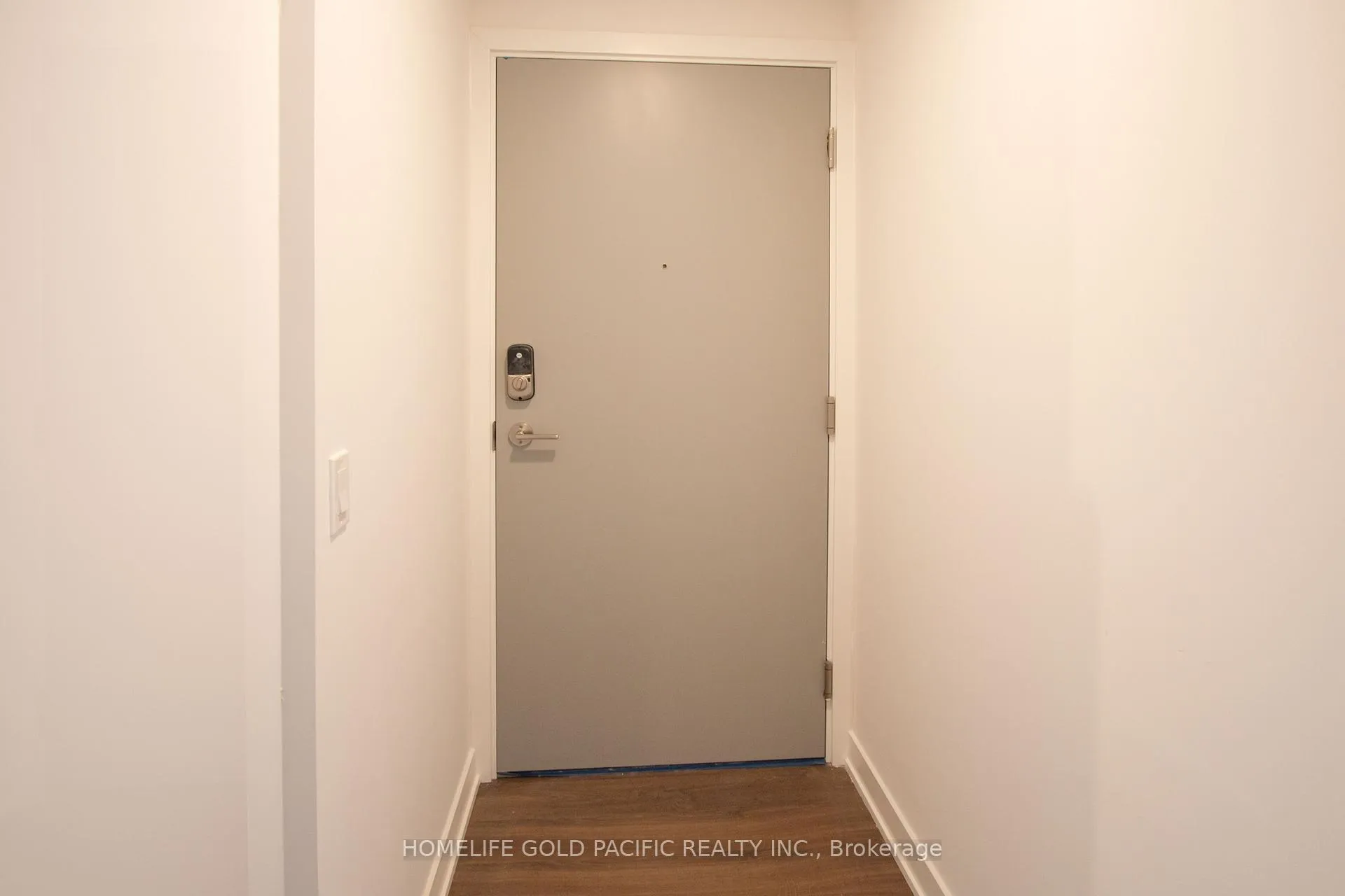 Photo 4 of Unit 1506, 30 Upper Mall Way, Vaughan, Brownridge — HOMEH