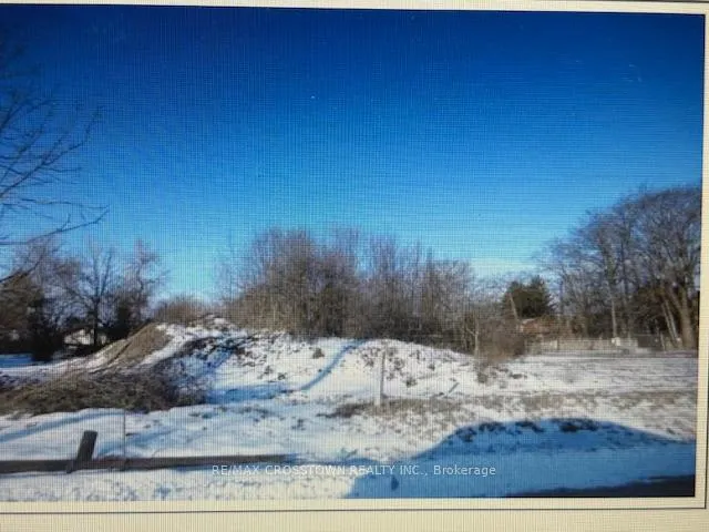 Photo 2 of 9 Scott Drive W, Norfolk, Port Dover — HOMEH