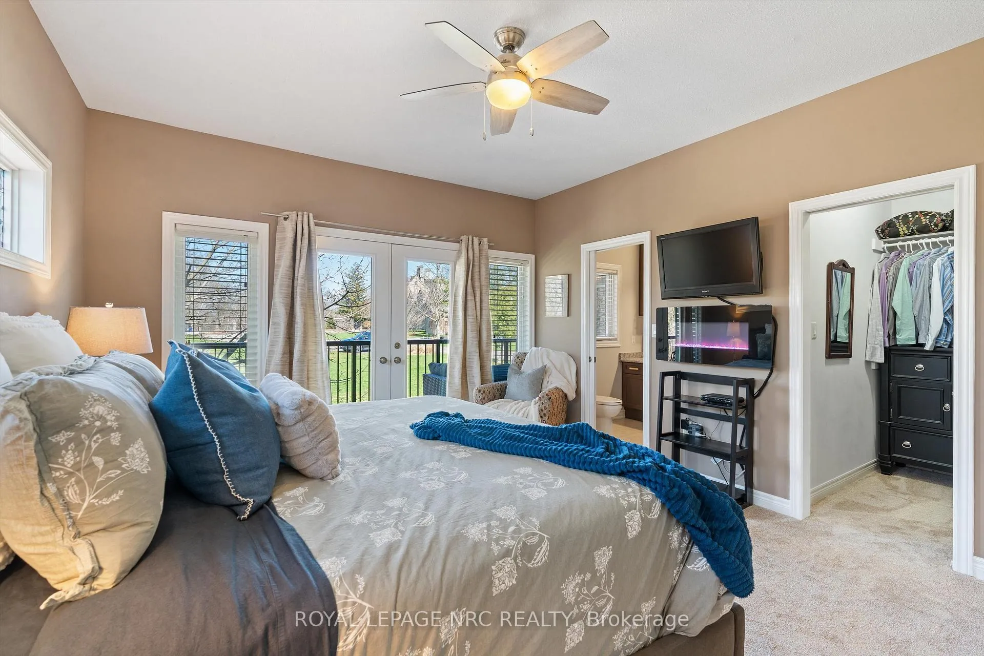 Photo 16 of 4 Rodman Hall Drive, St. Catharines, Western Hill — HOMEH