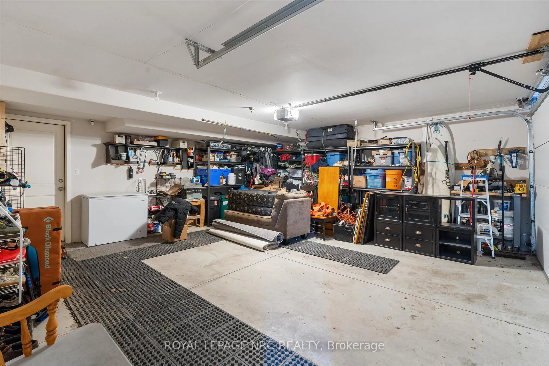 Photo 36 of 4 Rodman Hall Drive, St. Catharines, Western Hill — HOMEH