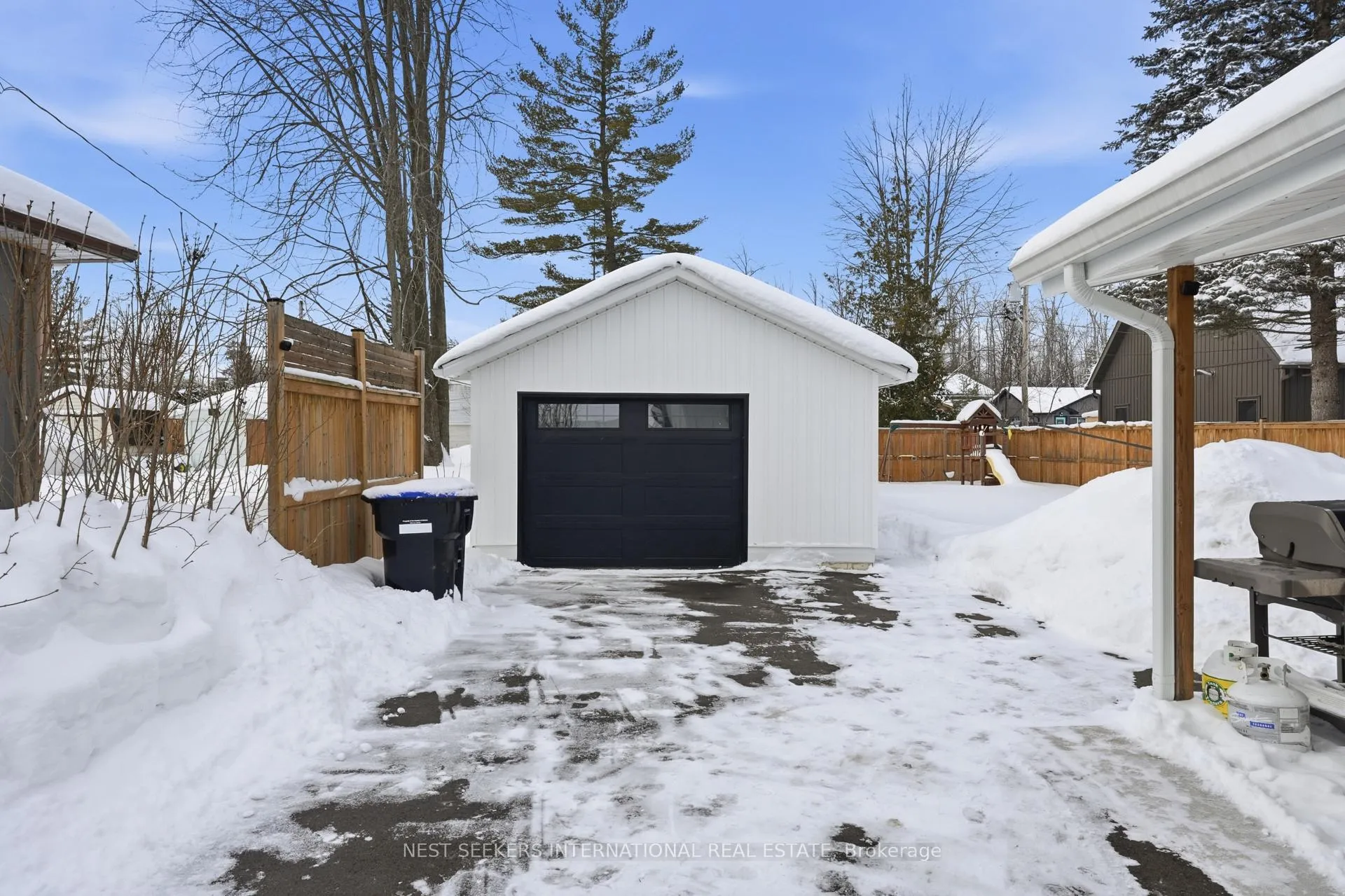 Photo 36 of 920 Barry Avenue, Innisfil, Rural Innisfil — HOMEH