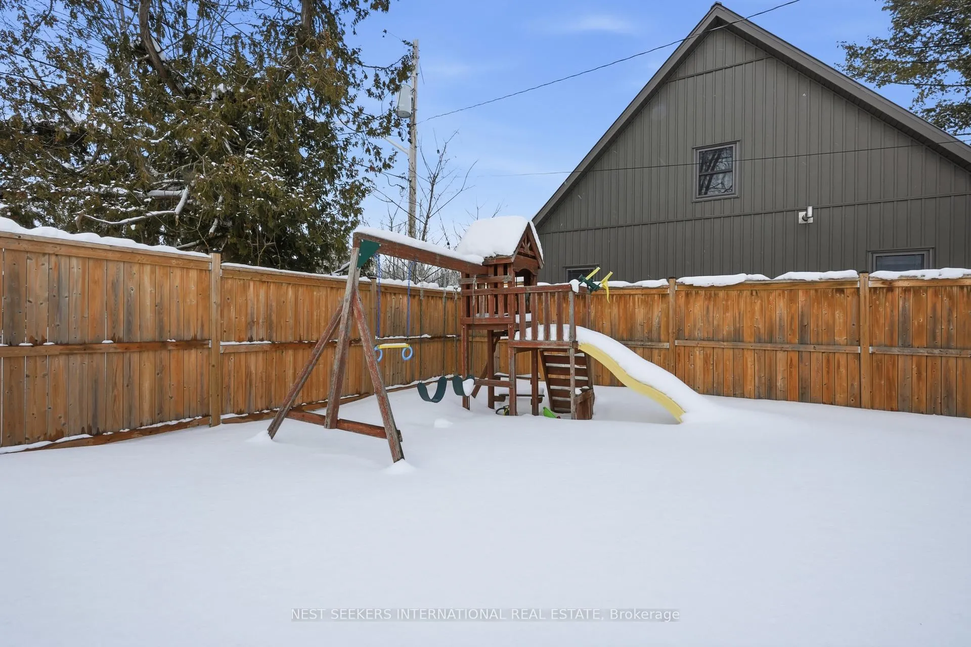 Photo 37 of 920 Barry Avenue, Innisfil, Rural Innisfil — HOMEH