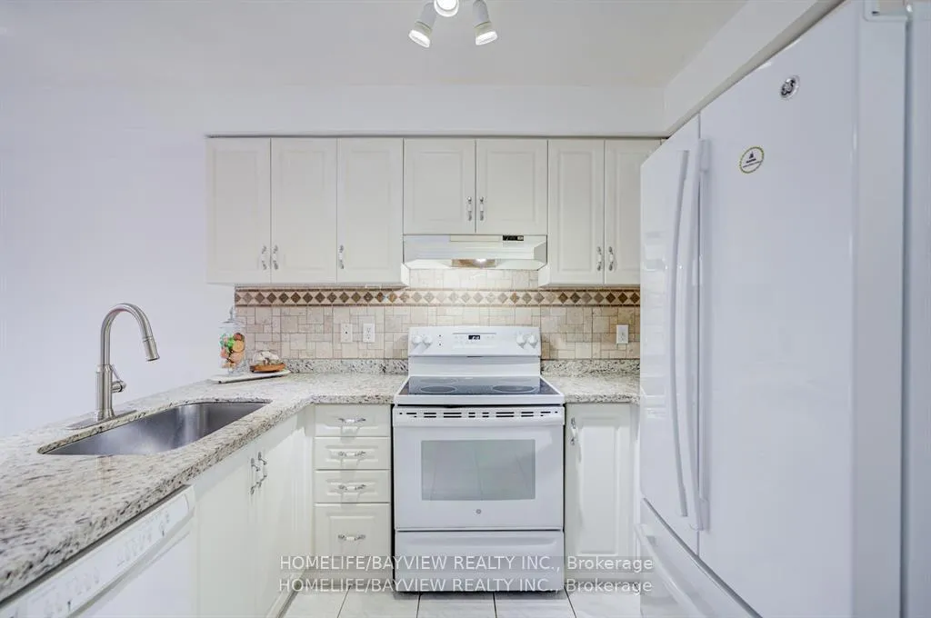 Photo 7 of 15 Bowler Street, Aurora, Bayview Wellington — HOMEH