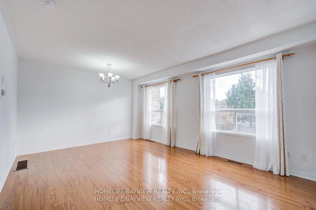 Photo 14 of 15 Bowler Street, Aurora, Bayview Wellington — HOMEH