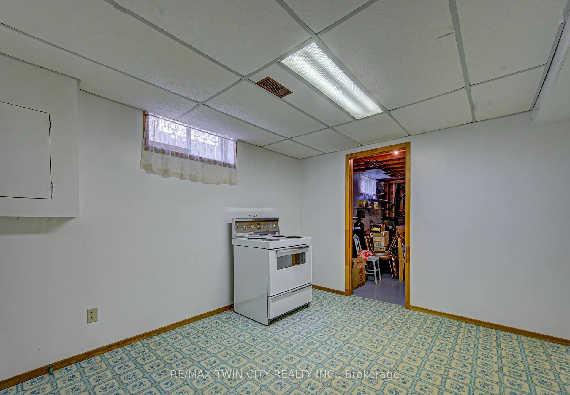 Photo 31 of 43 Quaiser Street, Kitchener — HOMEH