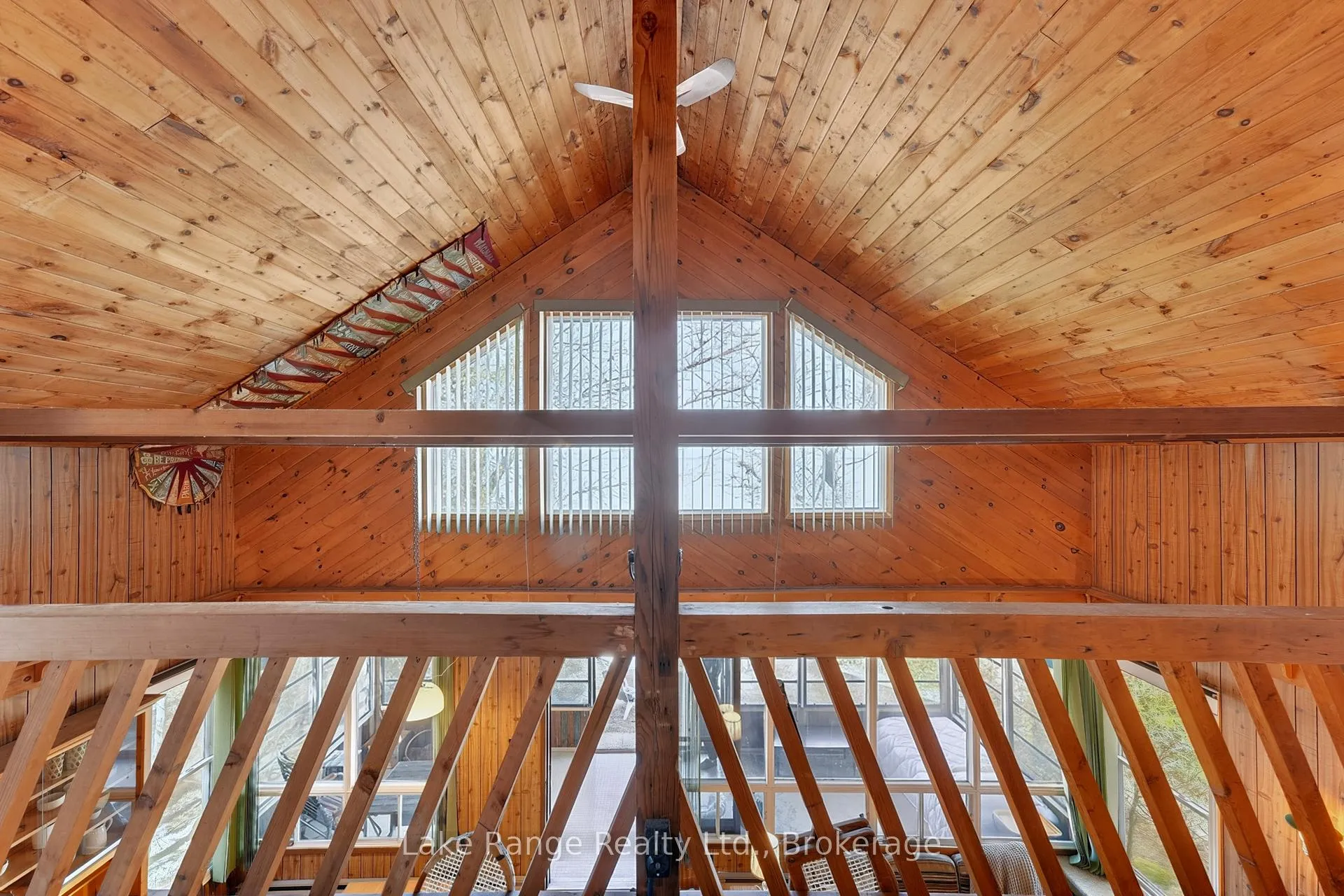 Photo 35 of 124 Bruce Beach Road, Huron-Kinloss — HOMEH
