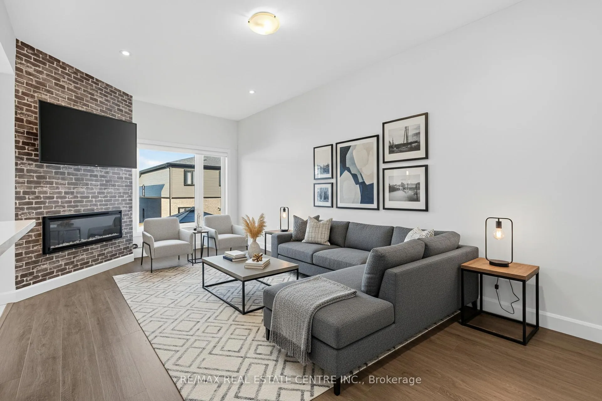 Photo 9 of 47 Bensley Lane, Hamilton, Mountview — HOMEH