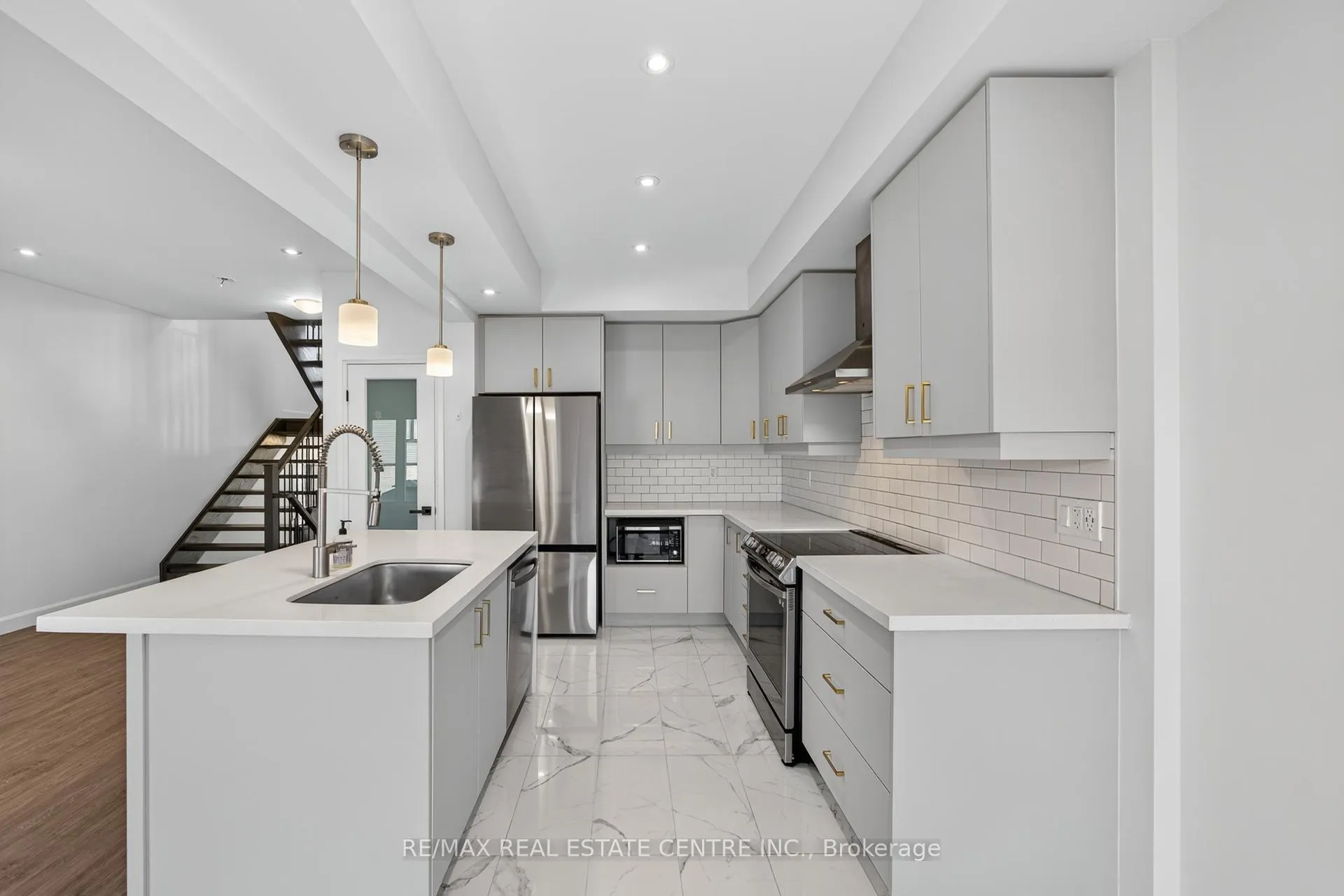 Photo 10 of 47 Bensley Lane, Hamilton, Mountview — HOMEH