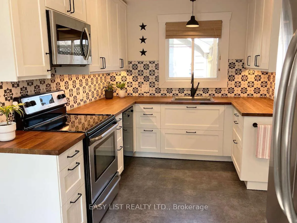 Photo 5 of 433 Davis Street, Port Colborne, Killaly East — HOMEH