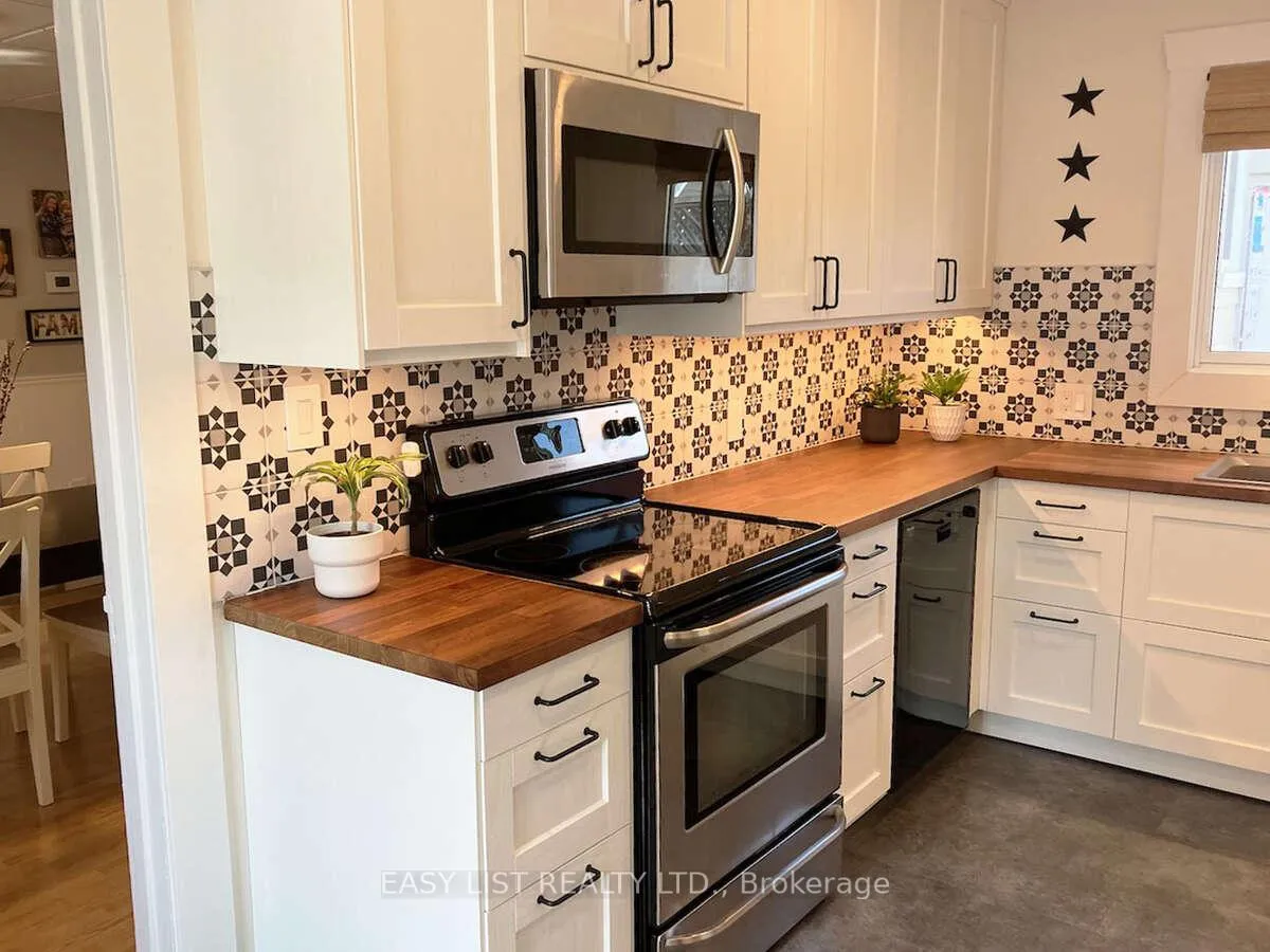 Photo 7 of 433 Davis Street, Port Colborne, Killaly East — HOMEH