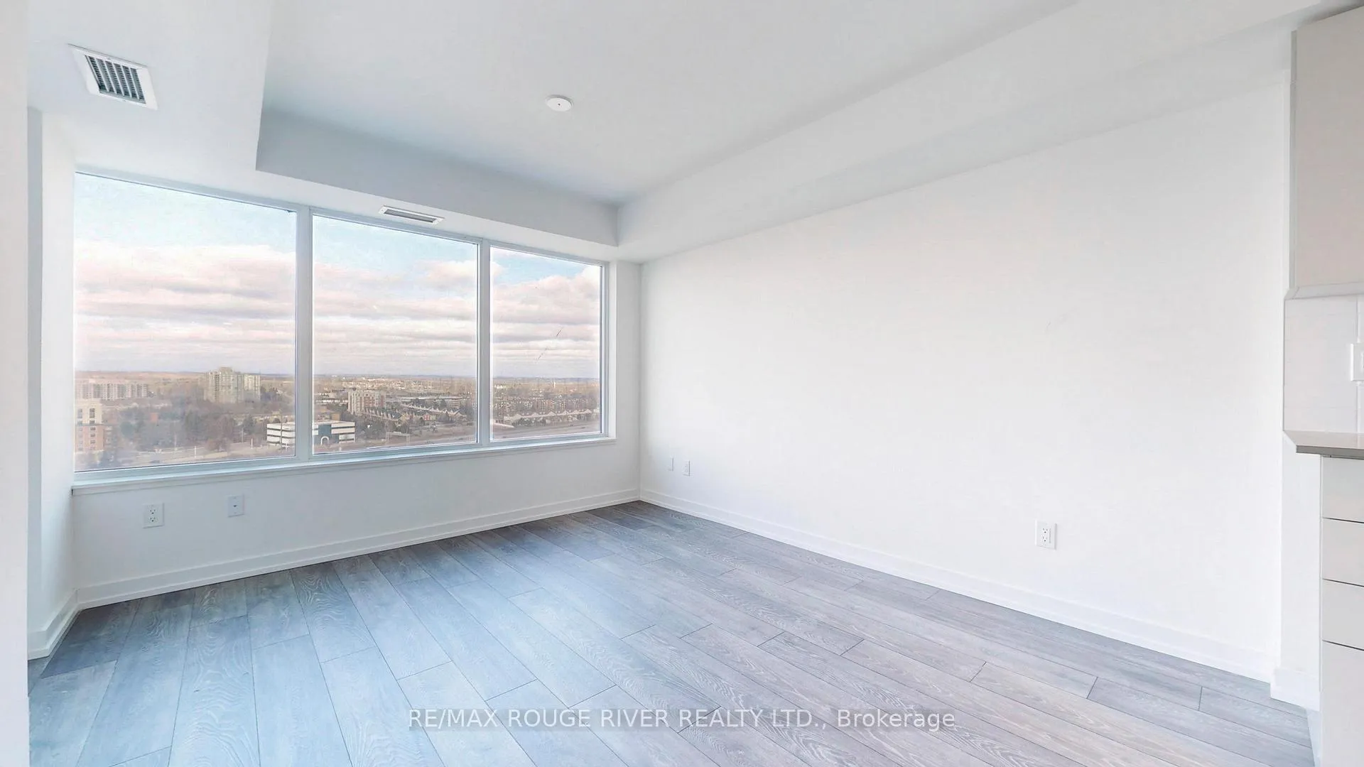 Photo 5 of Unit 1609, 1455 Celebration Drive, Pickering, Bay Ridges — HOMEH
