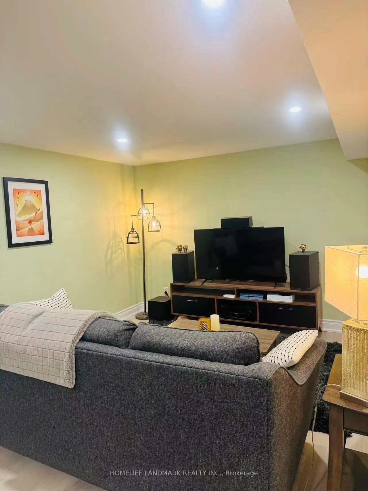 Photo 7 of Unit Basement, 168 Timpson Drive, Aurora, Aurora Highlands — HOMEH